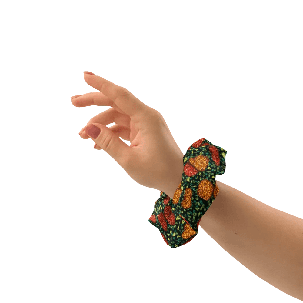 HYDRANGEAS II scrunchie product image (3)