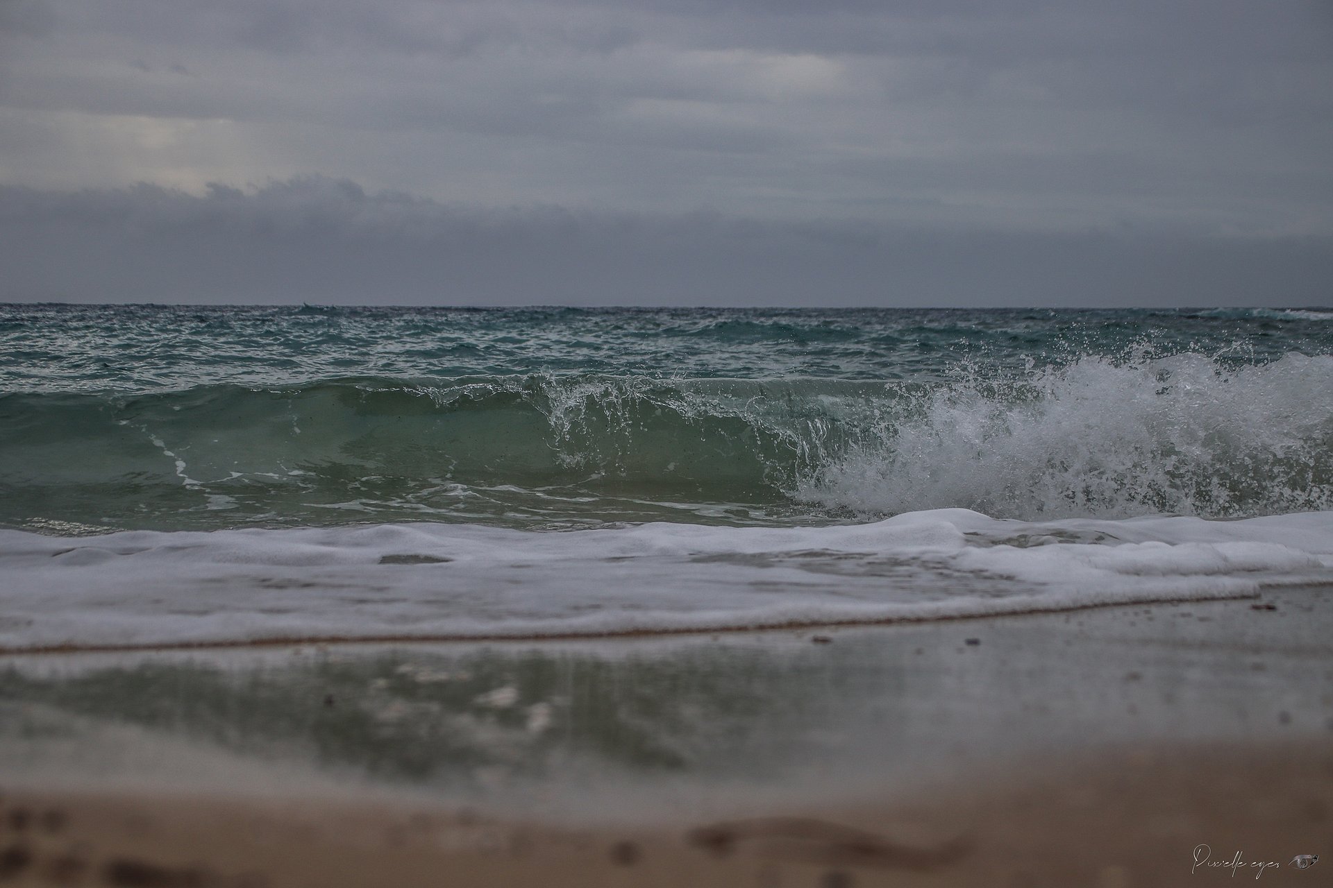 Fine art - The Whispering Wave product image (1)