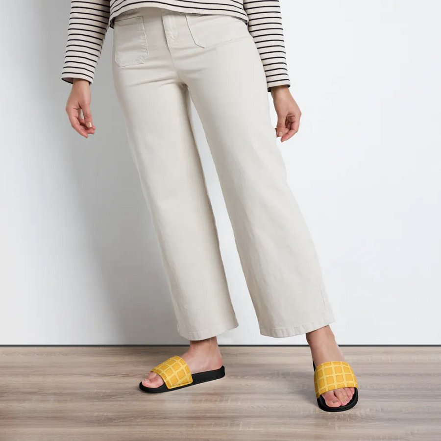 Women's Syrup Slides product image (7)