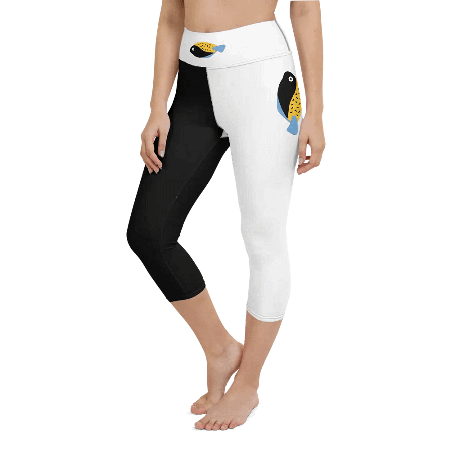 Fish Flexi Capri Yoga Leggings – 90s Vibes, Ultimate Comfort! product image (5)