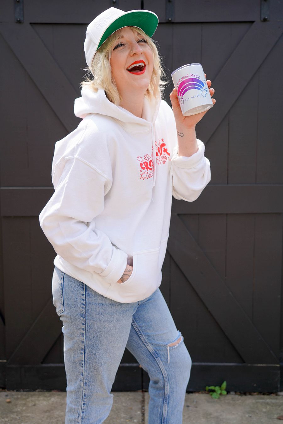LOVE YOUR MAGIC TUMBLER product image (2)