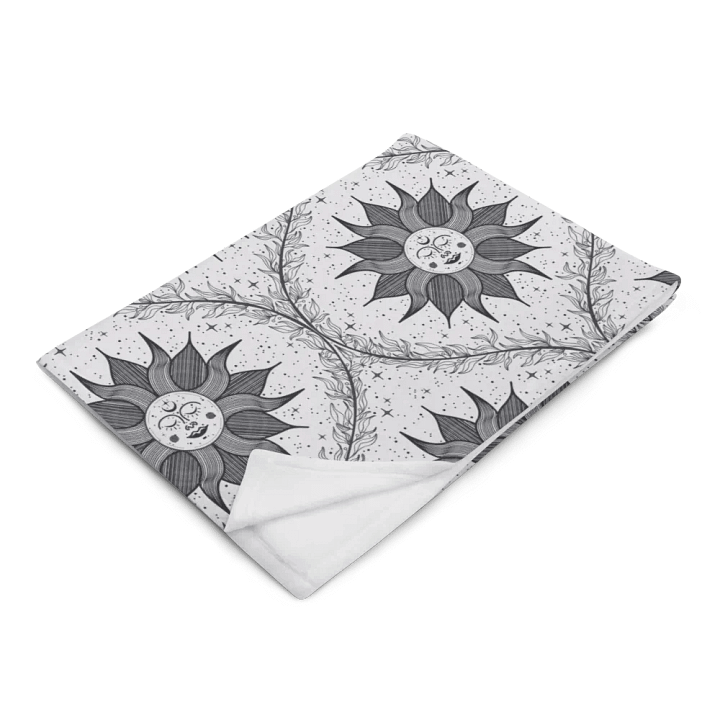 Mystic Suns and Leaves Blanket product image (2)