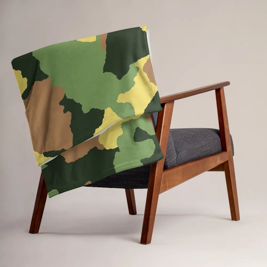 Camouflage Comfort Throw Blanket product image (15)