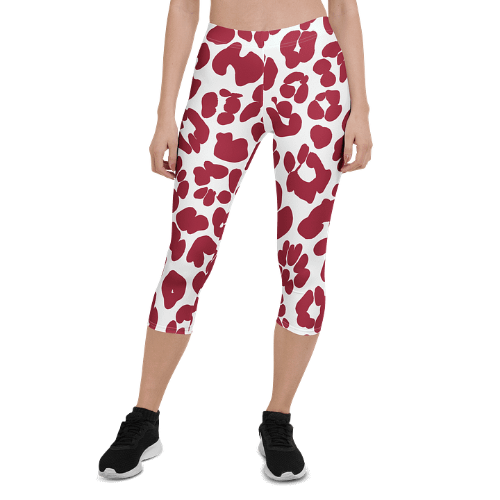 Leopard Chic Capri Leggings product image (1)