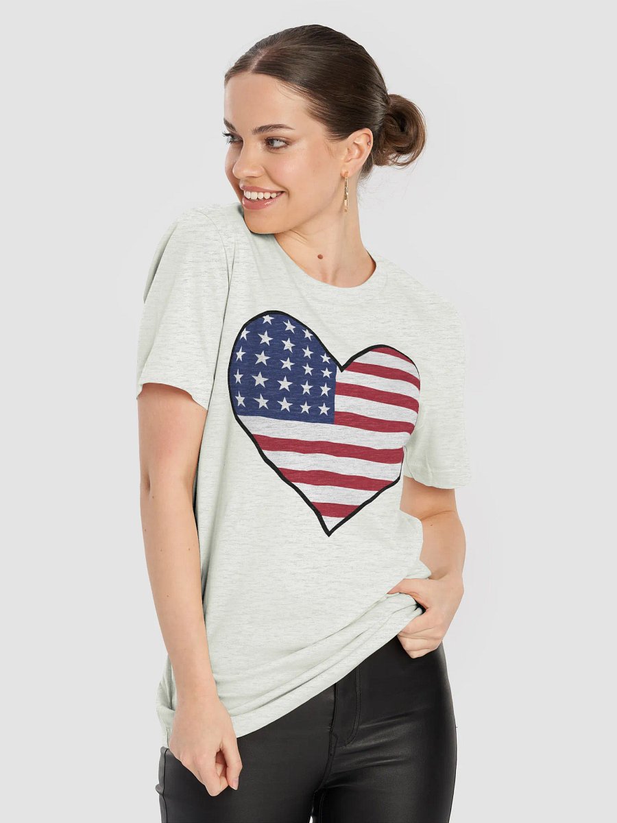 US Heart Flag T-shirt product image (48)