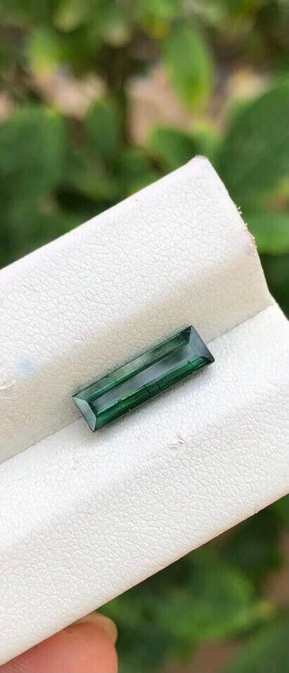 NATURAL TOURMALINE GEMSTONE FOR WIRE WRAPPING CHROME COLOR EMERALD CUT, 2 CARAT product image (2)