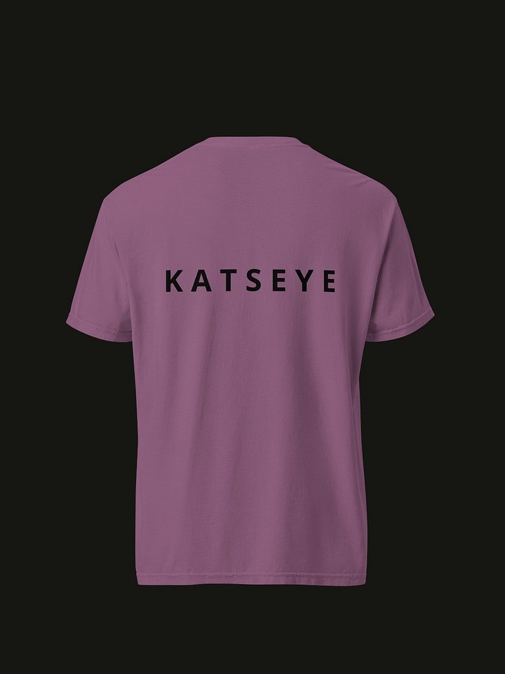 SOPHIA – KATSEYE Leader Tee product image (2)