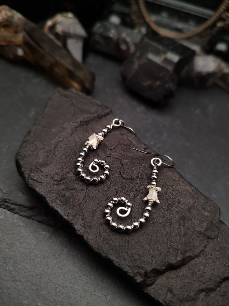 Earrings Bone Vault - Spiral Path I product image (1)