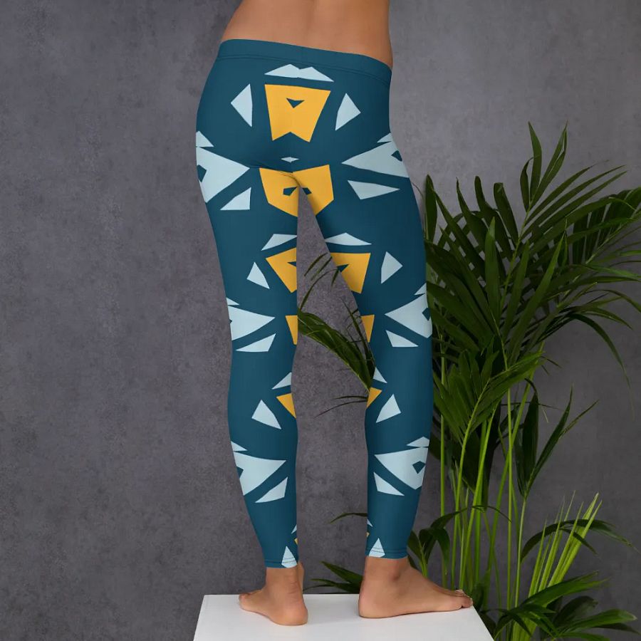 Geometric Fusion All-Over Leggings product image (6)