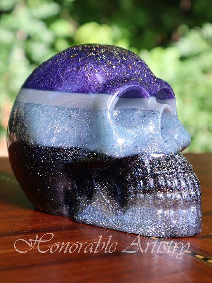 Accidental Almost Ace Flag Mix Resin Skull product image (2)
