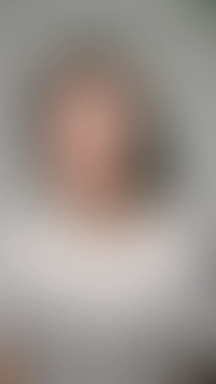 Video thumbnail background