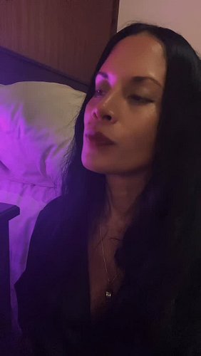 The origins of #freestyle is #prayer 🗣️ ✨🙏🏾 happy solstice 🌞 #poetofinstagram #mentalhealth #poemoftheday #spokenword