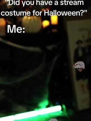 So. Much. Sweat. #deadpoolcosplay #deadpool #twitchstreamer #twitchmoments #cosplayer 