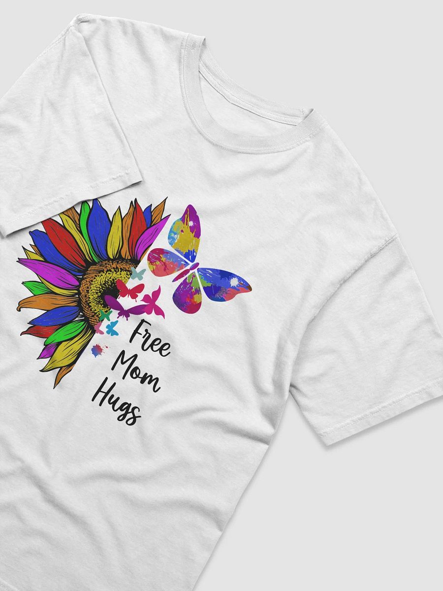 FREE MOM HUGS PRIDE T-SHIRT product image (3)