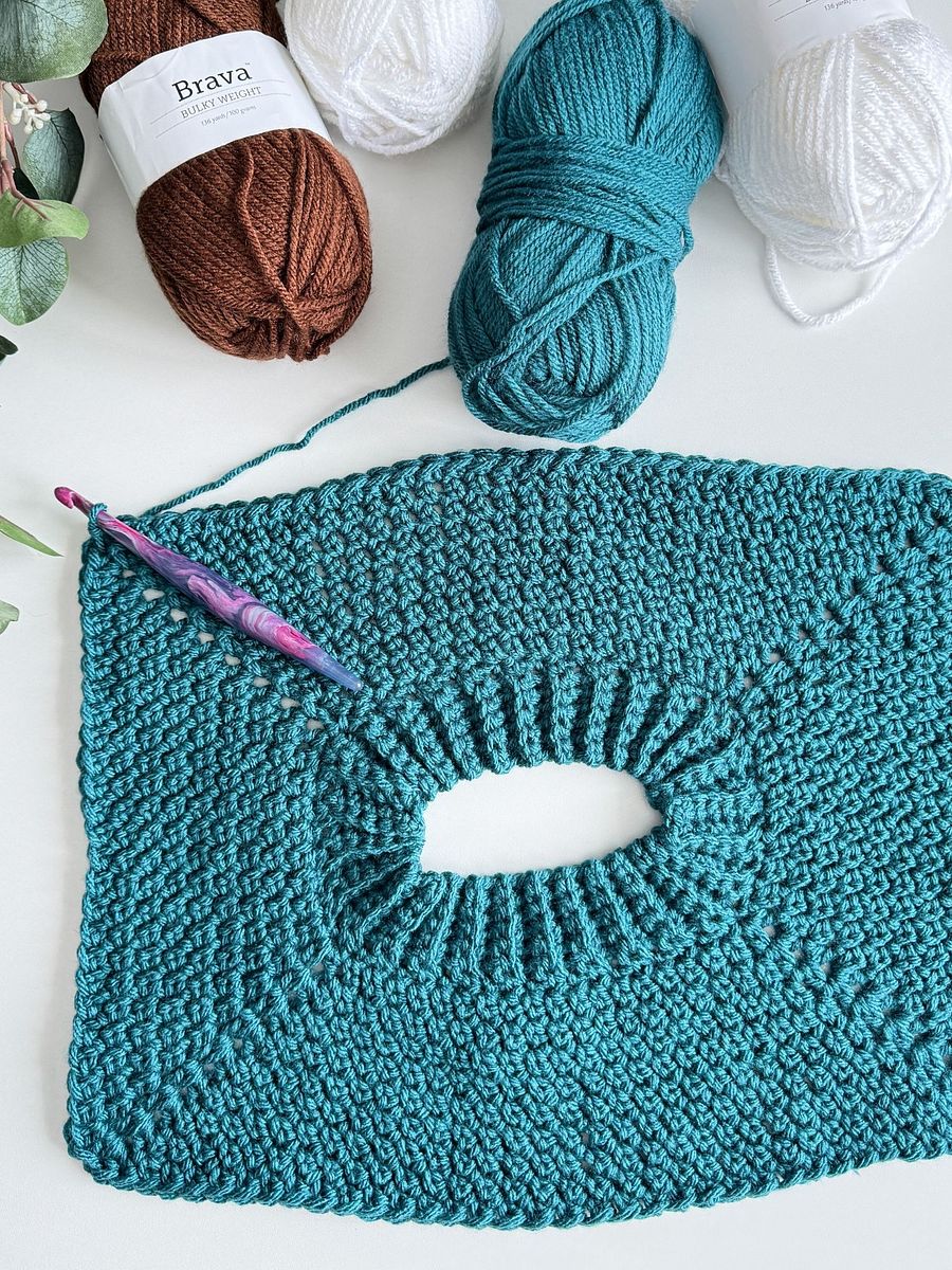 Chunky Colour Block Pullover Crochet Pattern product image (2)