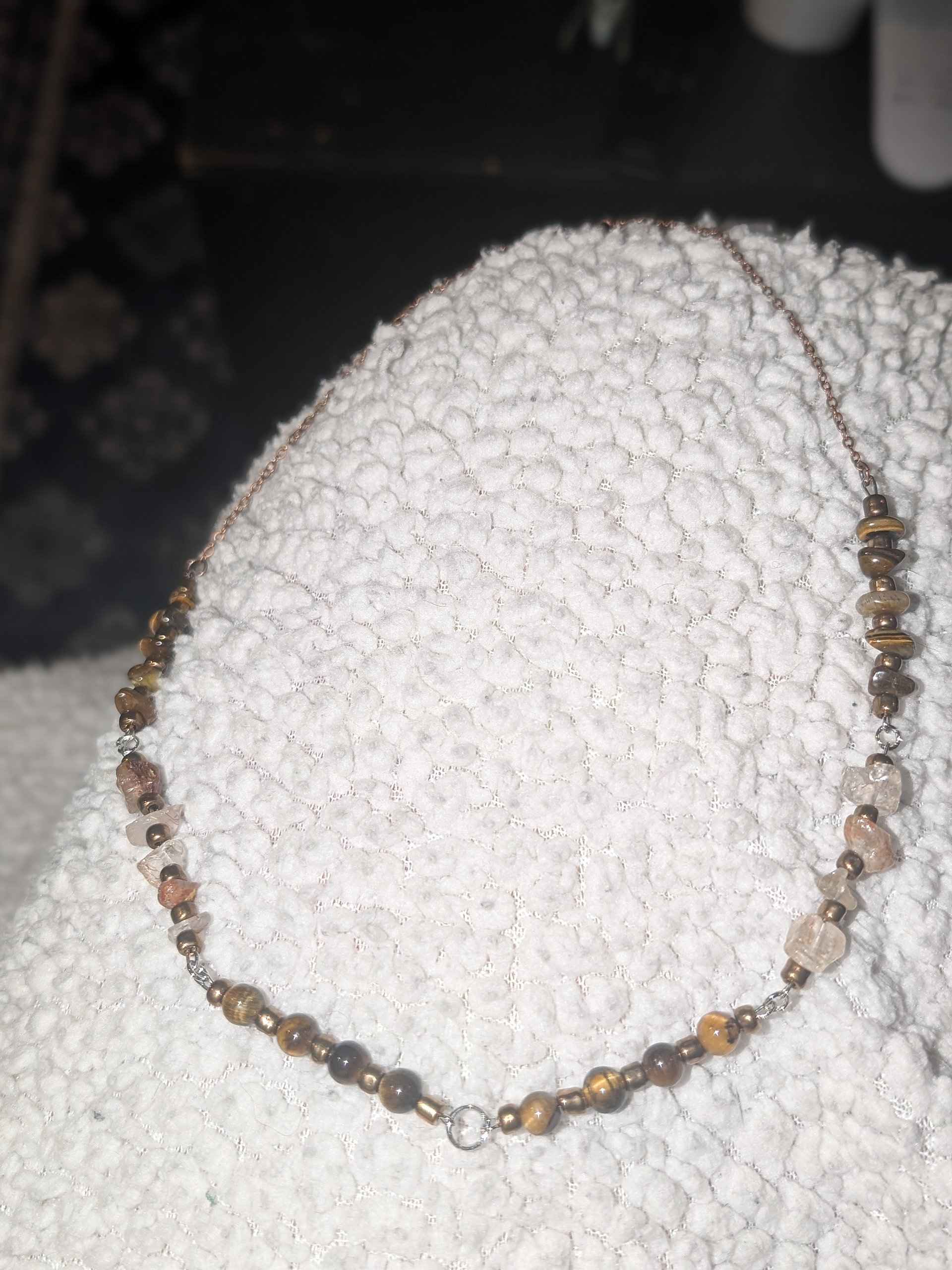 Tigers Eye Crystal Choker! product image (2)