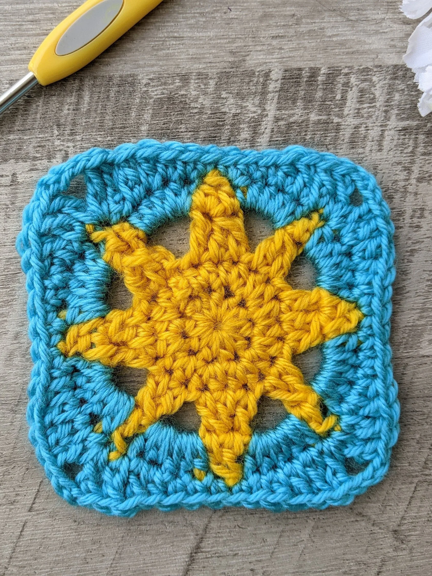Crochet Sun Granny Square Pattern product image (1)