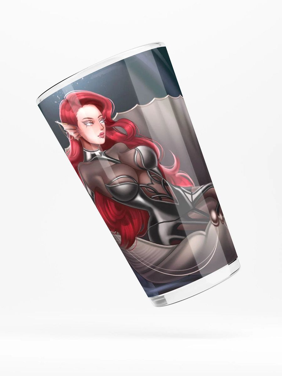 Deadly SeaShell Pint Glass product image (4)