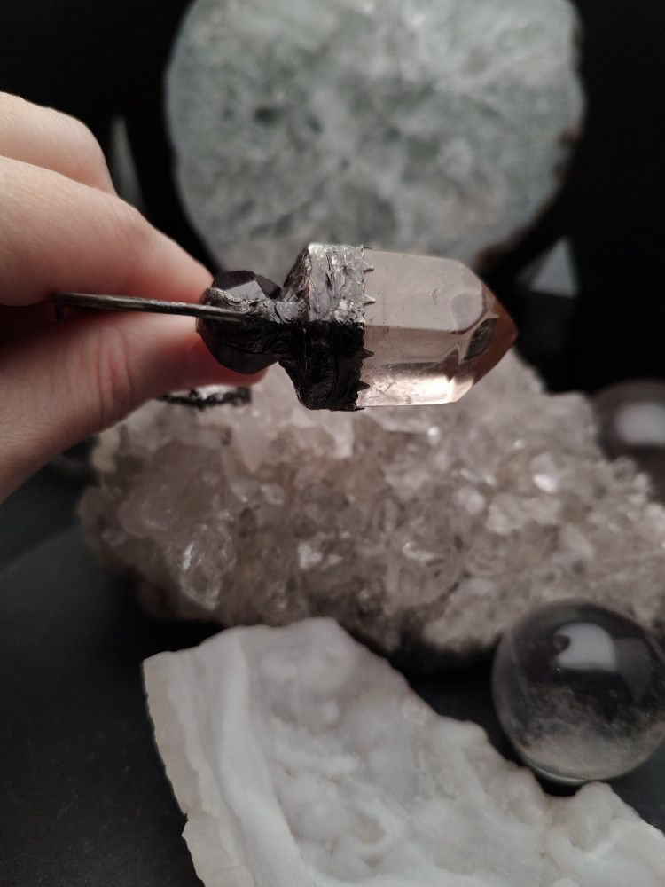 Sorcery Talisman - Smoky Titan product image (6)
