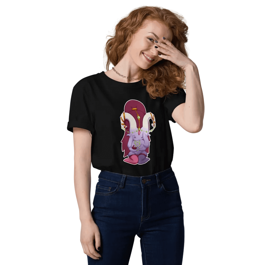 Sascha the Shy Tee product image (7)
