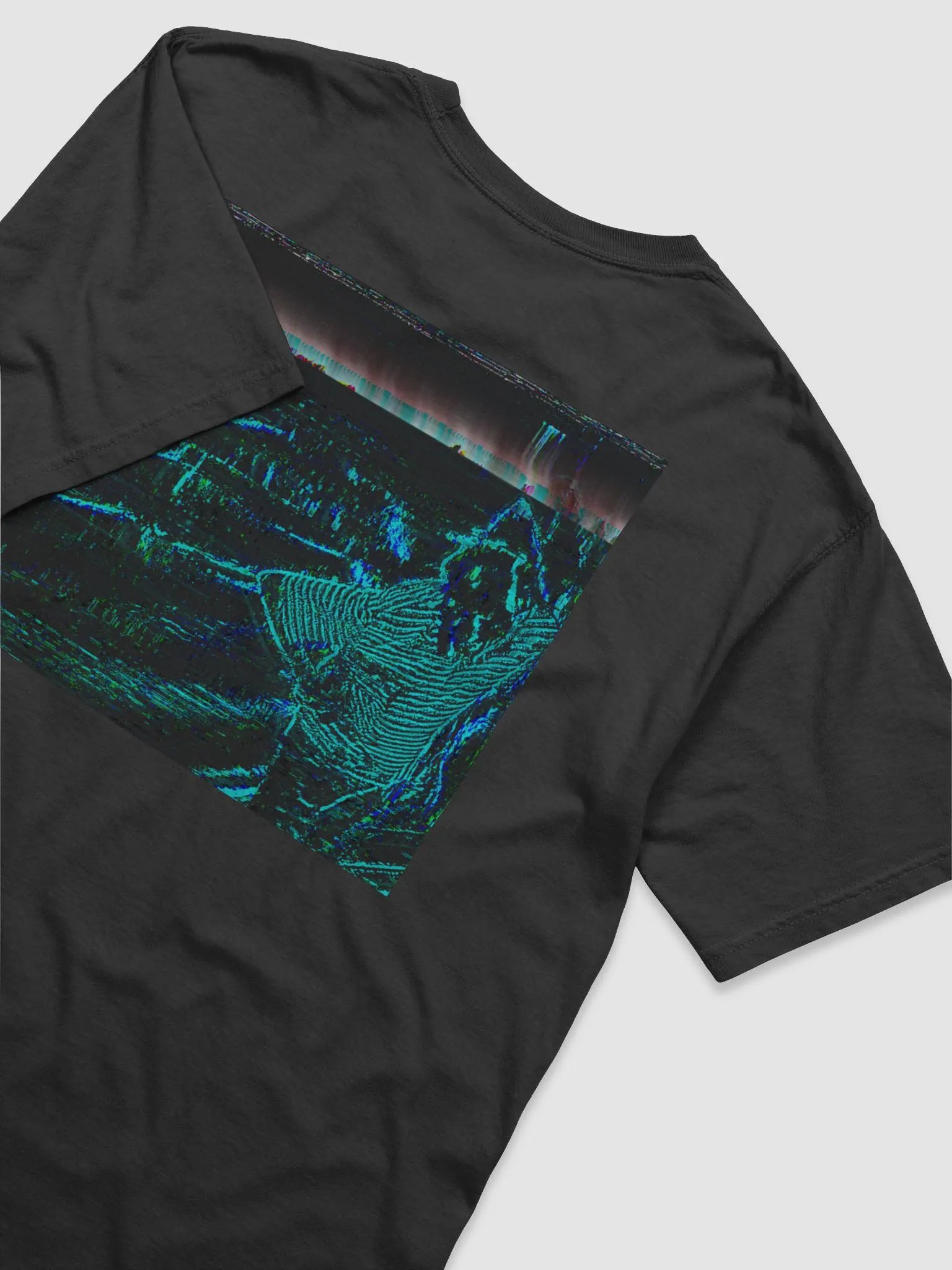 Van Bladerin T-Shirt product image (4)