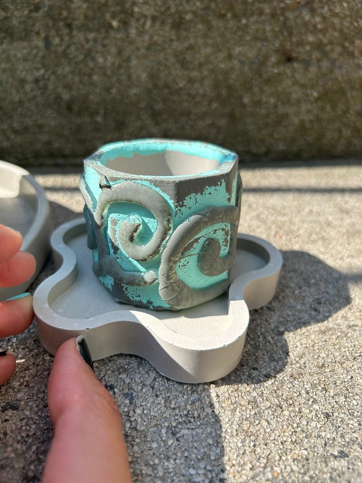 Handpainted cement 3-d textured plant pots with drainage trays product image (2)