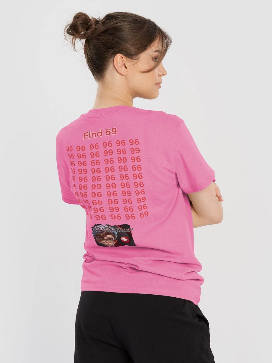 This Momma Loves Her Boo's T-Shirt – Spooky, Stylish, and Full of Love 👻🖤 product image (69)
