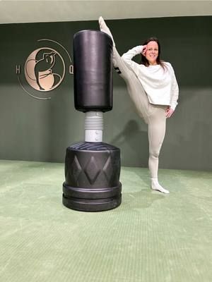 “Competition is an ordinary performance on a special day!” … think about that one!  If you’ve put the hard work in, you are READY! 🔥🔥🔥🔥 #chloebruce #chloebruceacademy #martialarts #girlswhokick #taekwondo #tangsoodo 