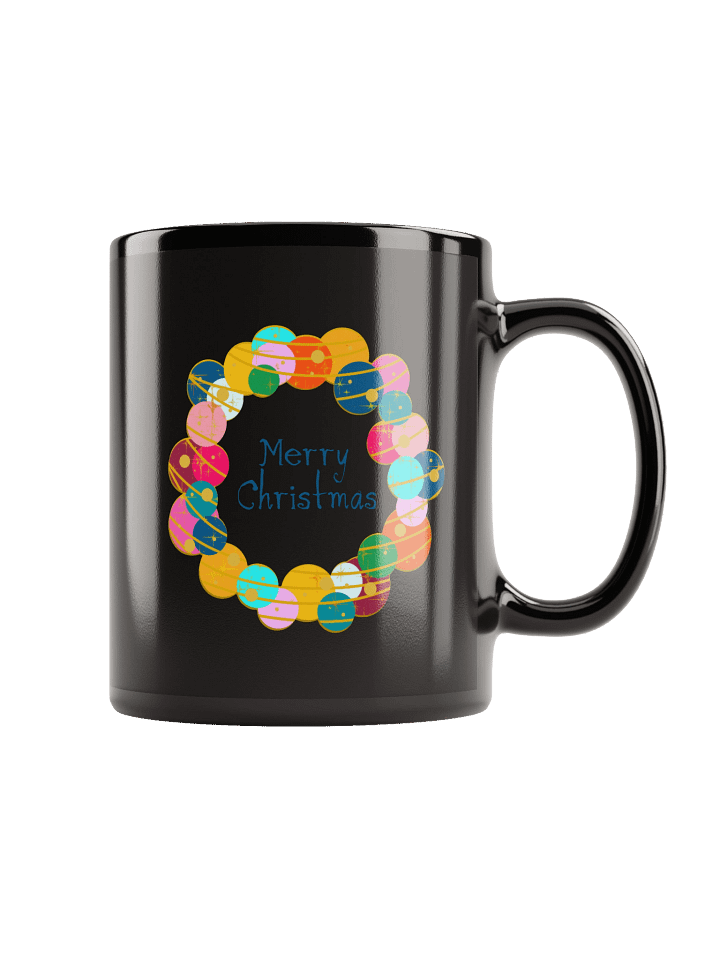 Retro Merry Christmas Wreath – Black Mug product image (1)