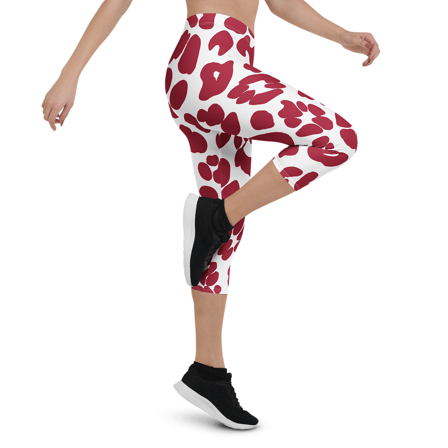 Leopard Chic Capri Leggings product image (4)