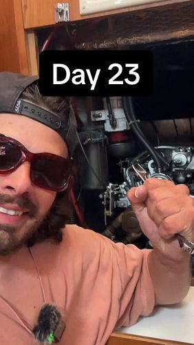 Day 23 sailing from Oregon to Hawaii 

#fyp #sailing #sailinglife #dream