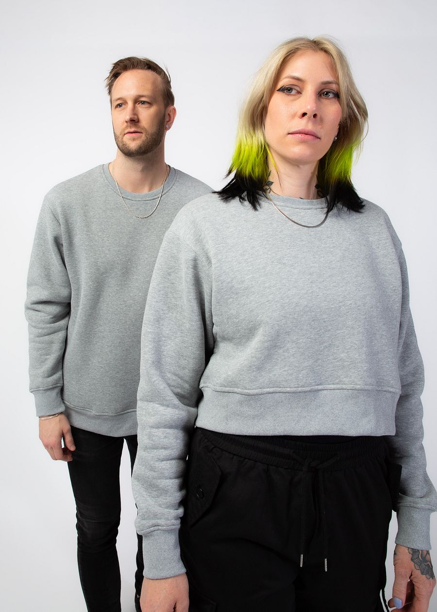 Heathered Fog Cropped Crewneck product image (4)