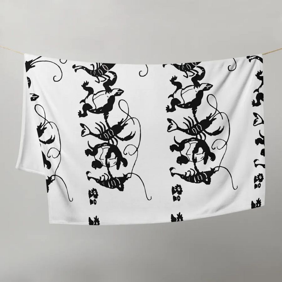 Turtles and Lobsters Dancing Throw Blanket - Alice Collection product image (5)