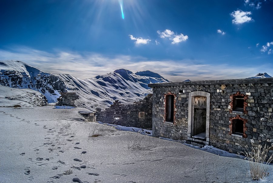 Fine Art – The Forgotten Heights product image (1)