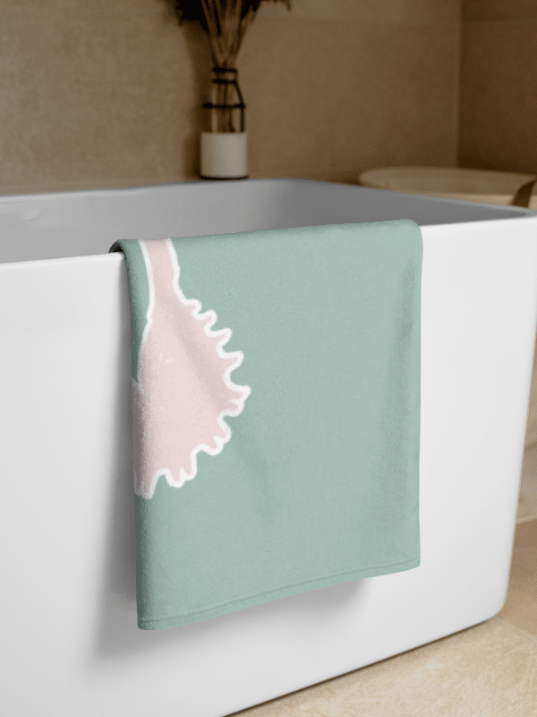GREEN PINK SEAHORSE TOWEL - Seepferdchen Handtuch product image (4)