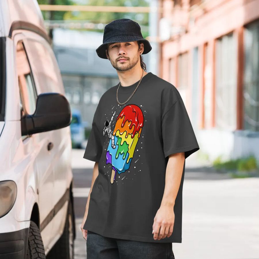 Ice Cream Astronaut - Rainbow - Oversized Tee product image (2)