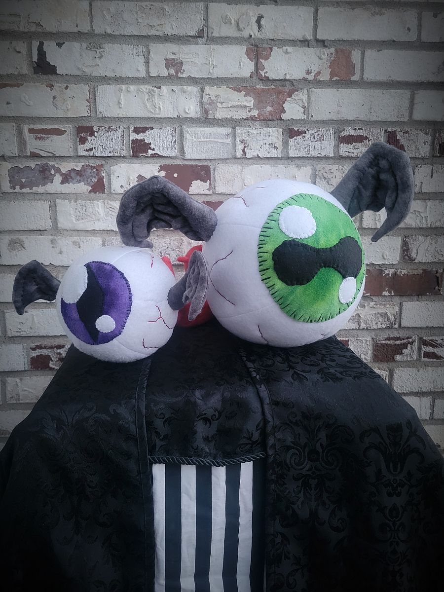 Eyebat Plush product image (1)