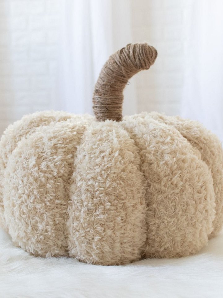 Ultimate Large Pumpkin Knitting Pattern product image (1)