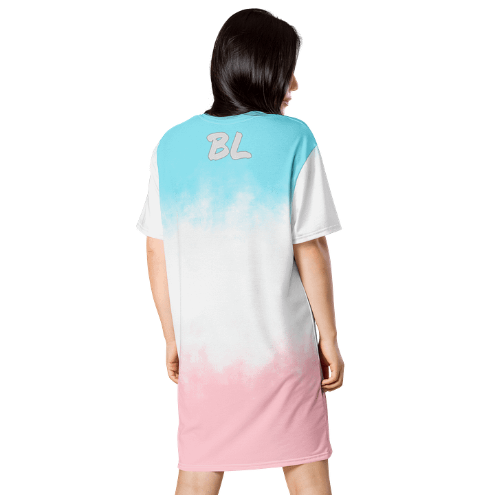 Be Lovely Butterfly All-Over T-Shirt Dress Women Pink and Blue Gradient product image (2)