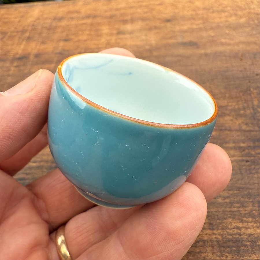 🎎 Vintage Japanese Sake Cup with Turquoise Glaze and Painted Floral Interior – Mid-Showa Era – Japan Antique Roadshow product image (4)