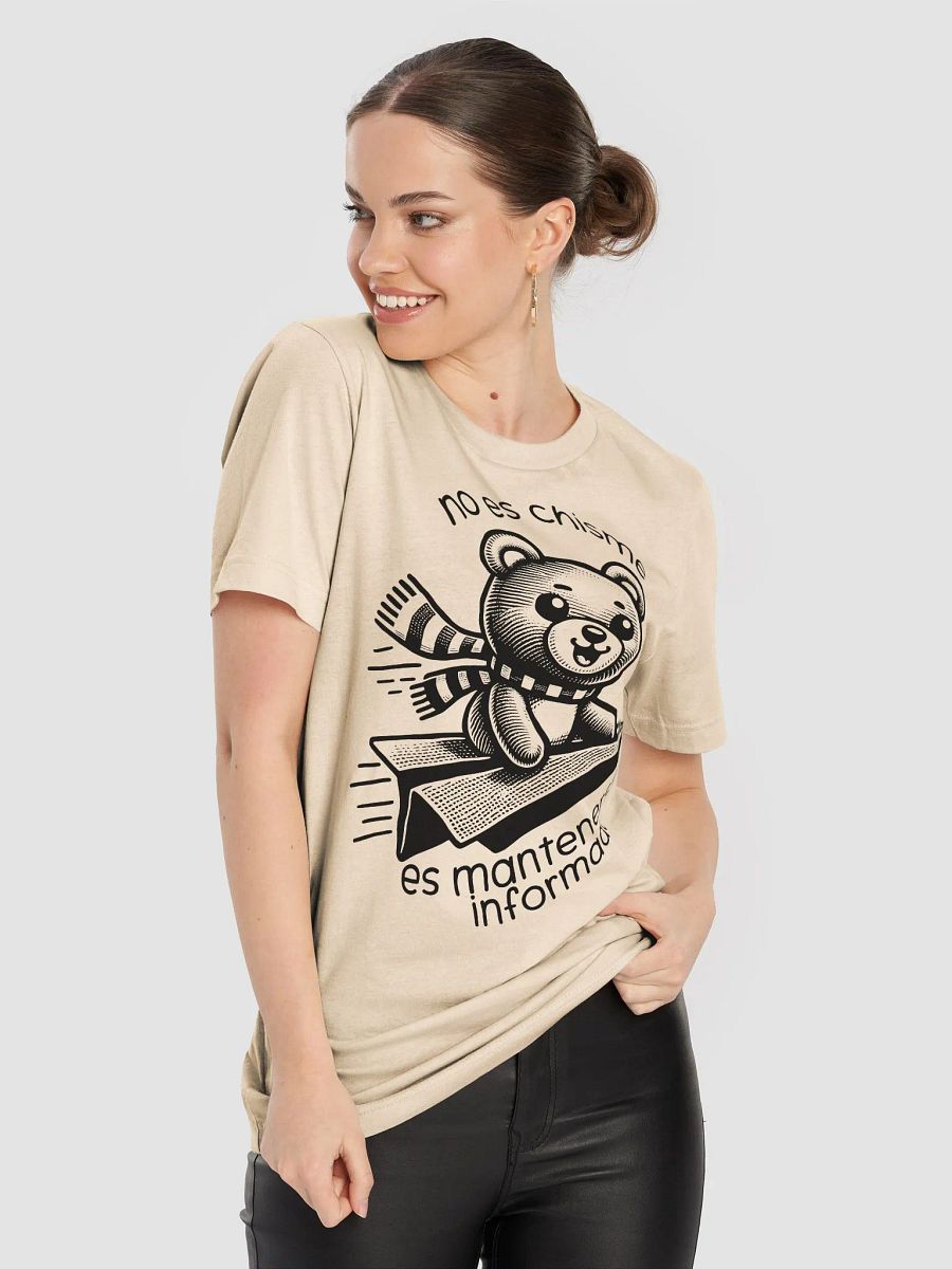 No Es Chisme, Es Mantenerse Informado Camiseta Unisex product image (6)