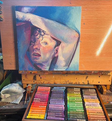First go at an oil pastel portrait… it had to be Red 🩷🌸 @redsreferences #oilpastel #portrait #art #twitchpartner #twitchartist