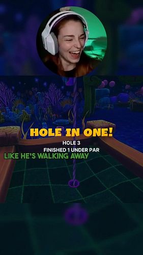 everyone needs a no pants day sometimes 😂😂 
.
.
.
#contentcreator #smallstreamer #fyp #twitch #streamer #golfwithfriends #fun...