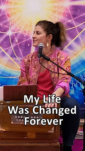 The spiritual practice that turned my life around.... :)

#mantras #chanting #kirtan #bhakti