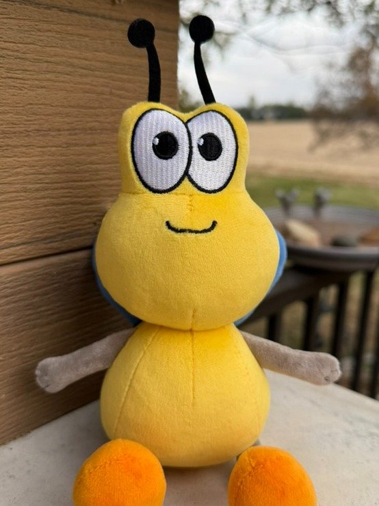 Little Glubee Plushie [PRE ORDER] product image (1)