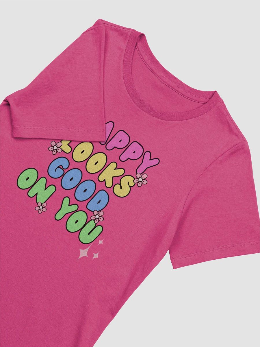 'HAPPY LOOKS GOOD ON YOU' Relaxed-fit Tee product image (26)