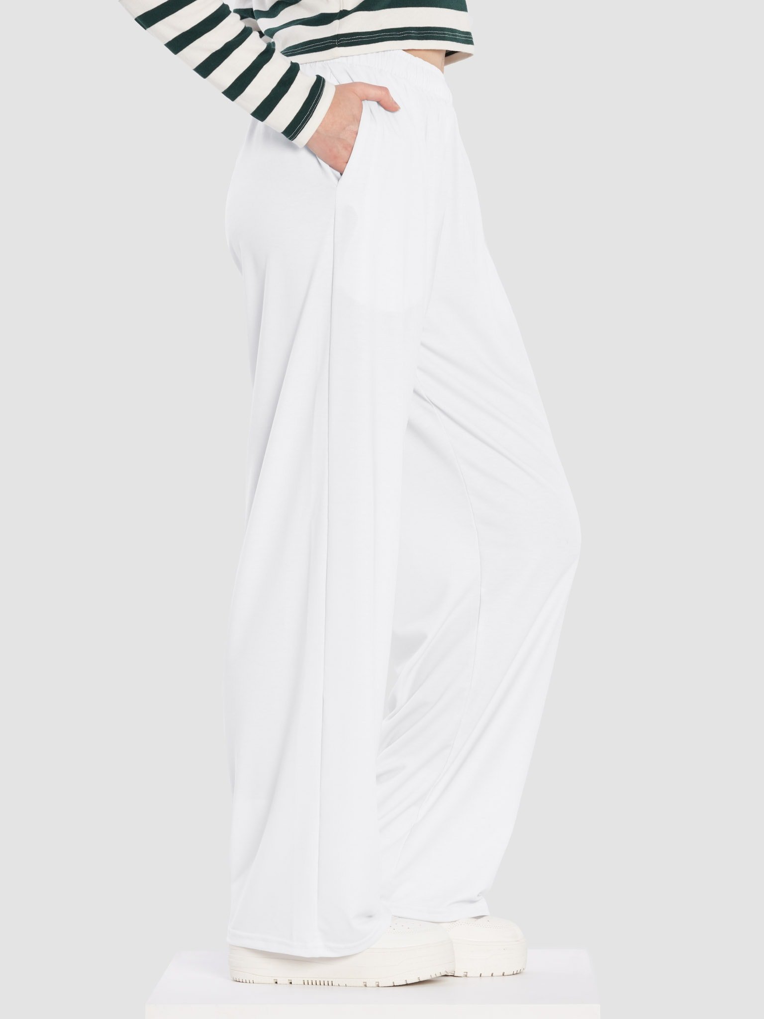 Cherry Blossom wide-leg pants product image (3)