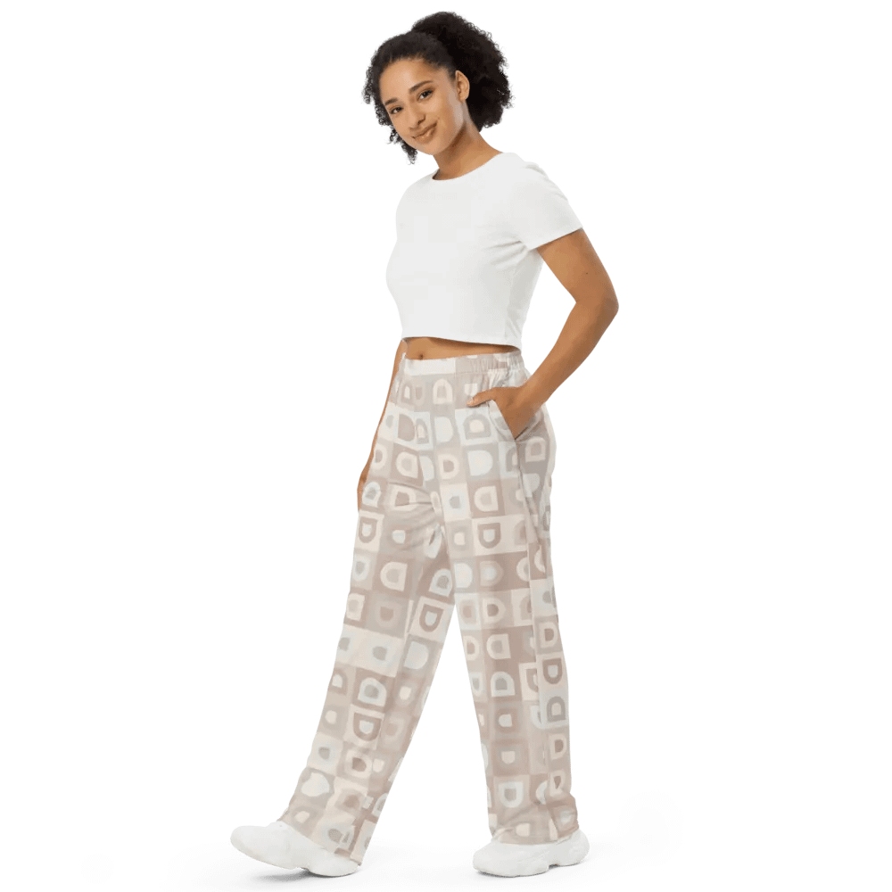 BUIII Retro Geometric: Whispering Sands Wide-Leg Pants product image (4)
