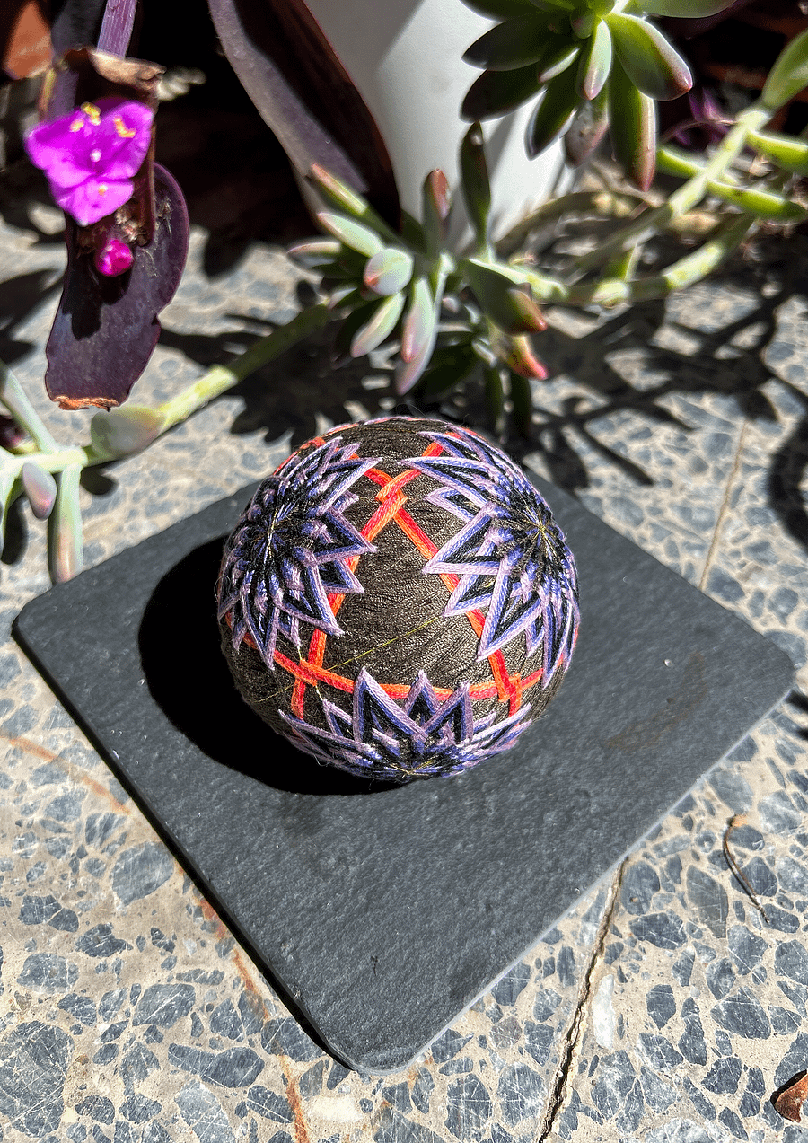 Temari | Chrysanthemum Lilac product image (2)