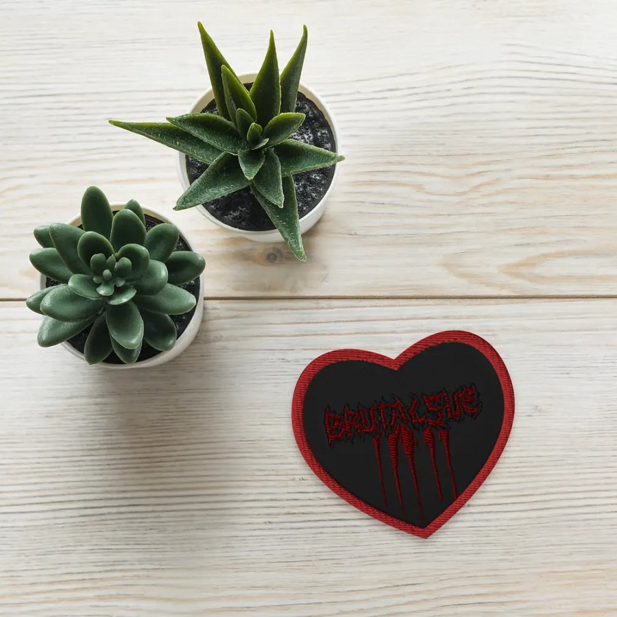 Metal love patch product image (4)